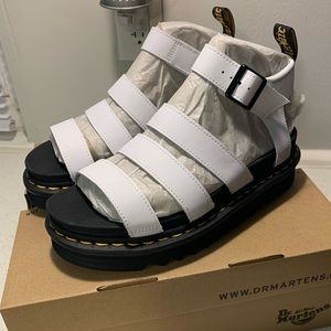 New in box Dr Martens Blaire sandal